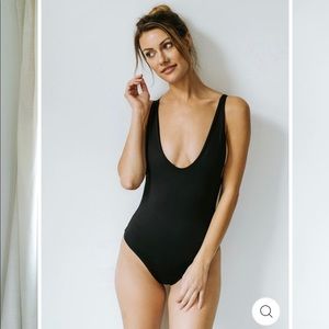 Londre Swim Minimalist One Piece